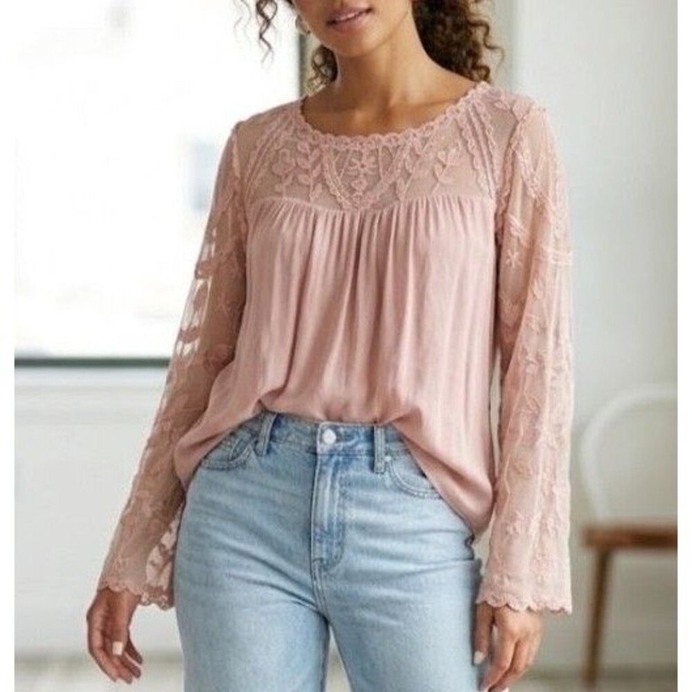 Maurices Size M Blush Pink Lace Yoke Embroidered Boho Tunic Blouse Sheer Sleeve